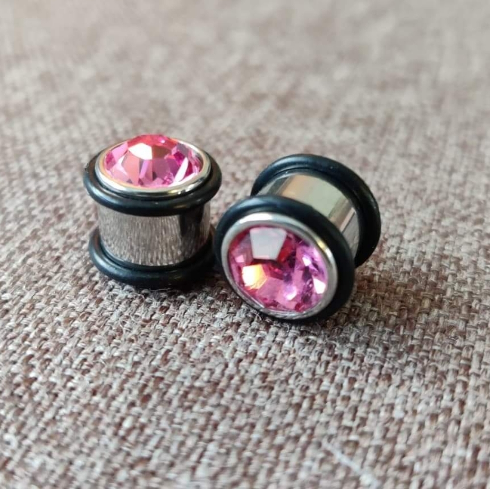 3/$30 ✨ 9mm Pink Rhinestone No Flare Plugs